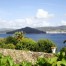 Las Casitas de Samieira con vistas a la Isla de Tambo en la ría de Pontevedra